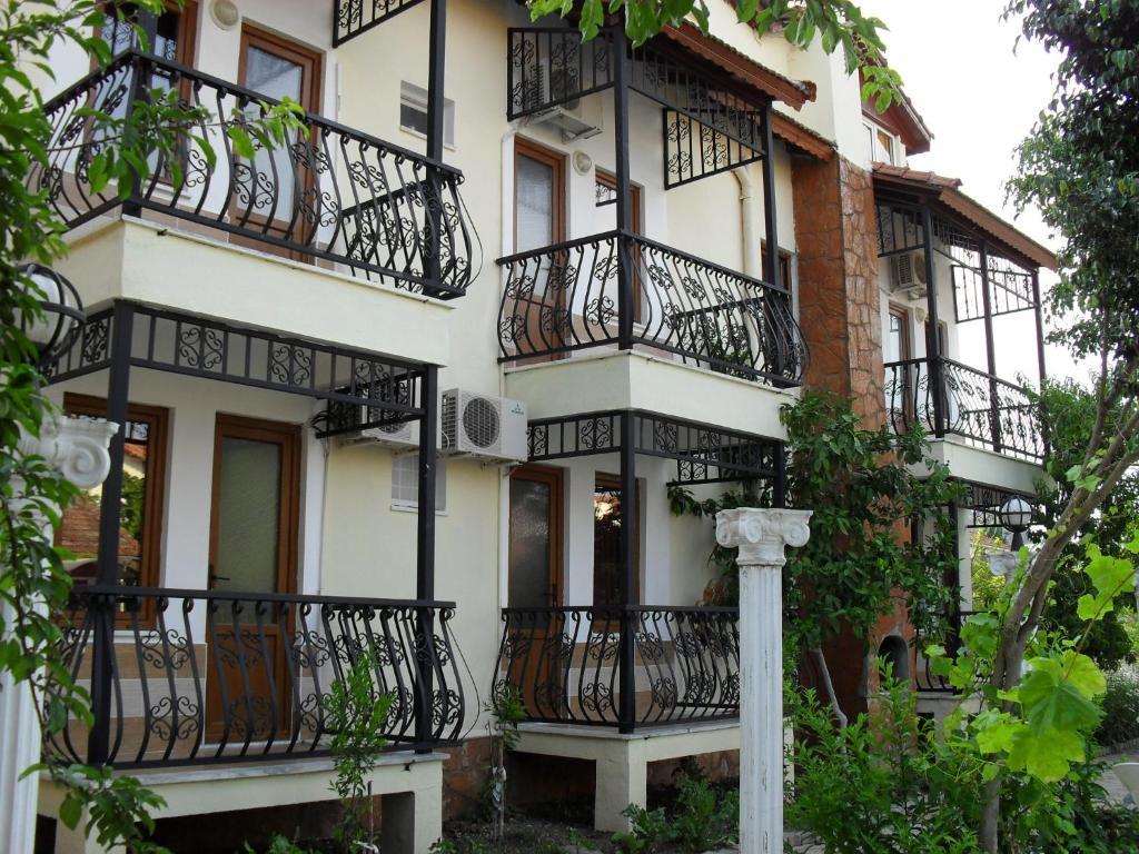 Villa Ozalp Apartments Dalyan Phòng bức ảnh